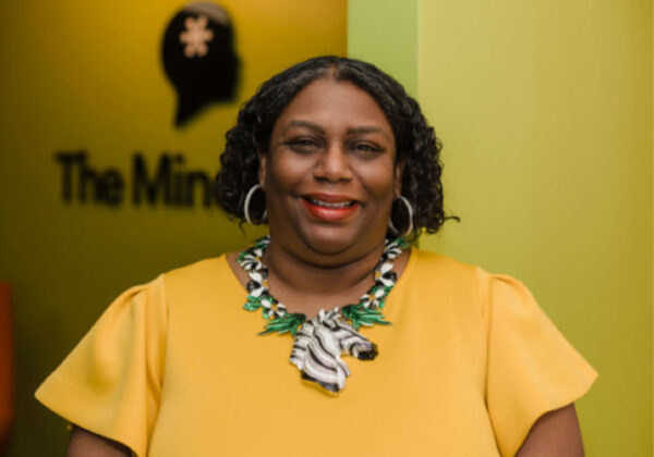 paula glover headshot